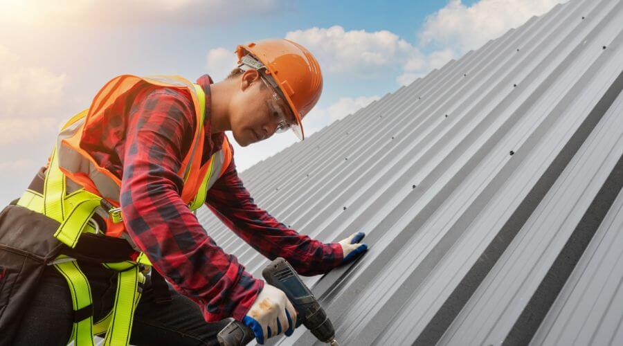 Owens Corning roofing contractor in Erwin, SD
